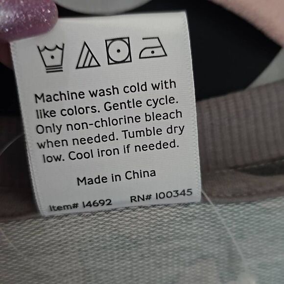 Crane camouflage, longsleeve shirt. Size Medium - Picture 7 of 7